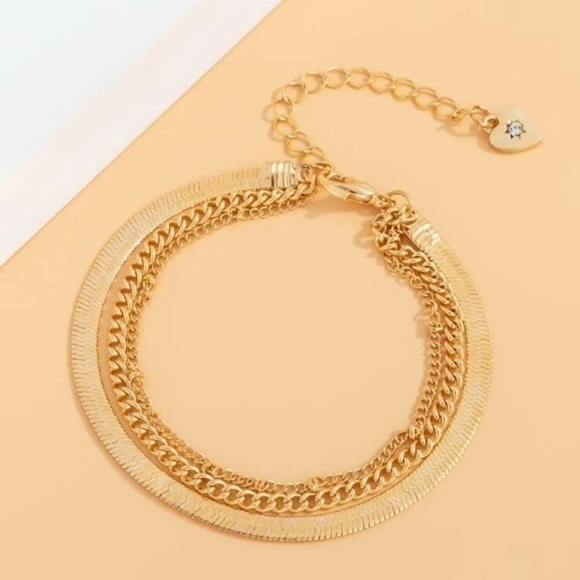 Minimal Layered Chain Bracelet - Picture 2 of 6
